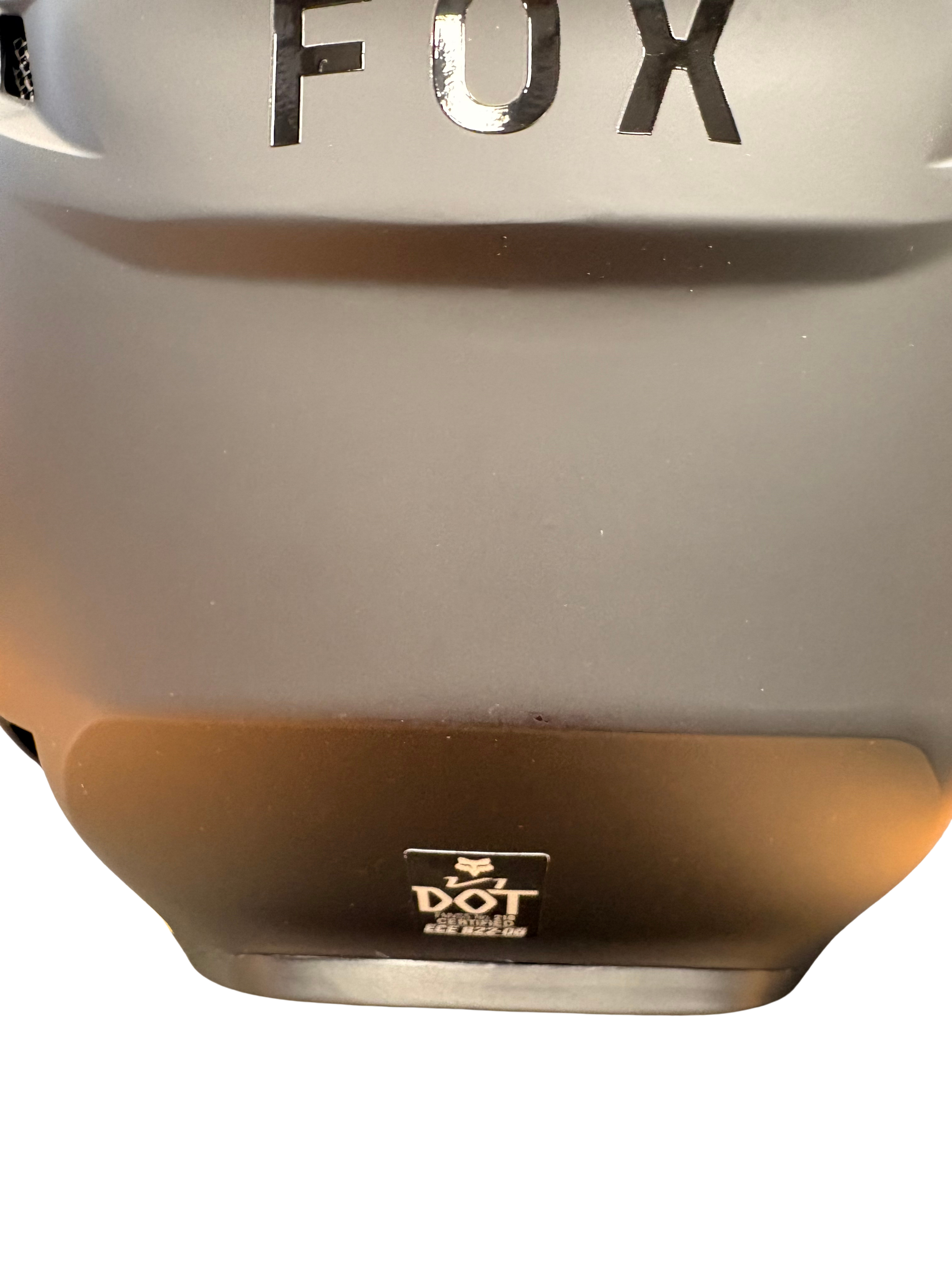 Open-Box: Fox V1 Helmet (matte black) Size Medium Fox