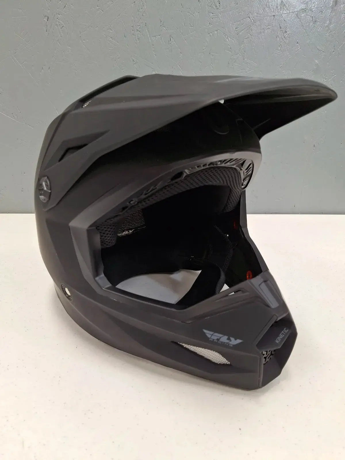 Fly Apparel Fly Kinetic Scan Helmet (Matte Black, Medium) USED 73-3470M U Jorgensen Powersports