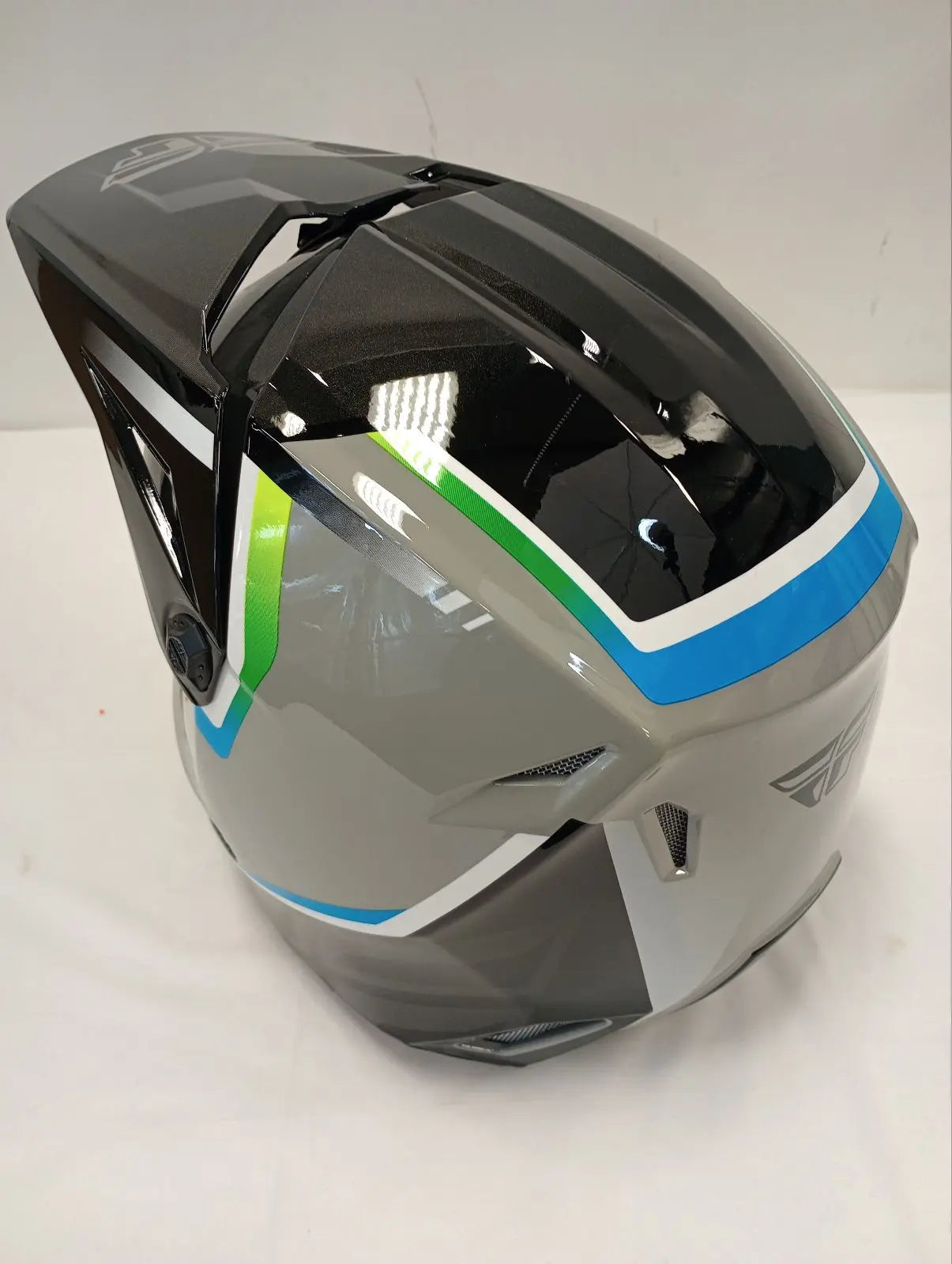 Fly Apparel Fly Kinetic Vision Helmet (Grey/Black, Youth Small) USED 73-8650YS U Jorgensen Powersports