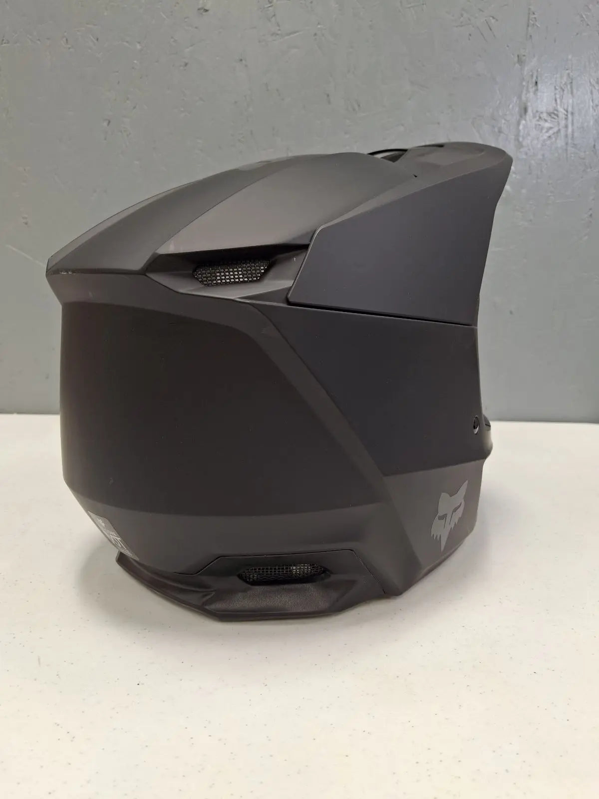 Fox Apparel Fox V Core Helmet (Matte Black, Large) USED 32621-255-L U 191972547936 Jorgensen Powersports