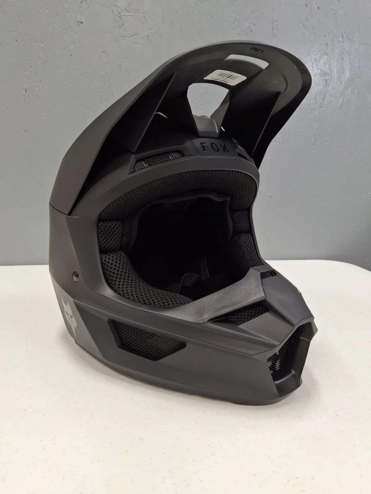 Fox Apparel Fox V Core Helmet (Matte Black, Large) USED 32621-255-L U 191972547936 Jorgensen Powersports