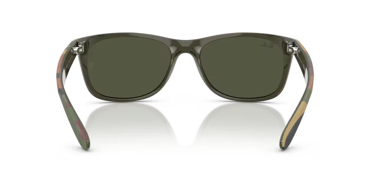 Ray-Ban NEW WAYFARER CLASSIC - Jorgensen Powersports