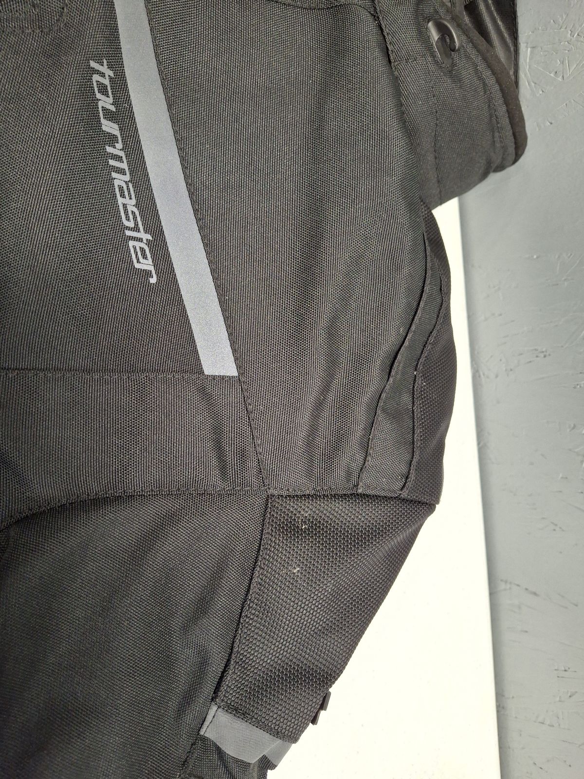 Tour Master Apparel X-Large Tour Master Transition Long-Cut Jacket (X-Large) USED 8777-0605-07 U Jorgensen Powersports