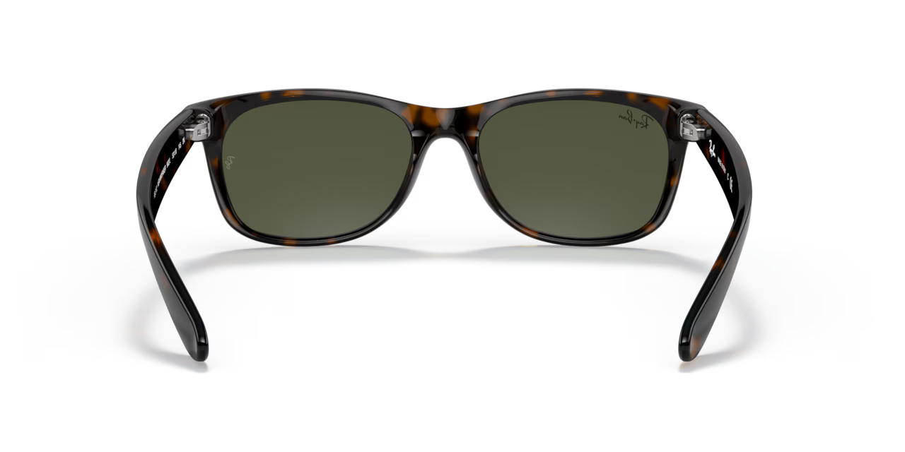 Ray-Ban NEW WAYFARER CLASSIC - Jorgensen Powersports