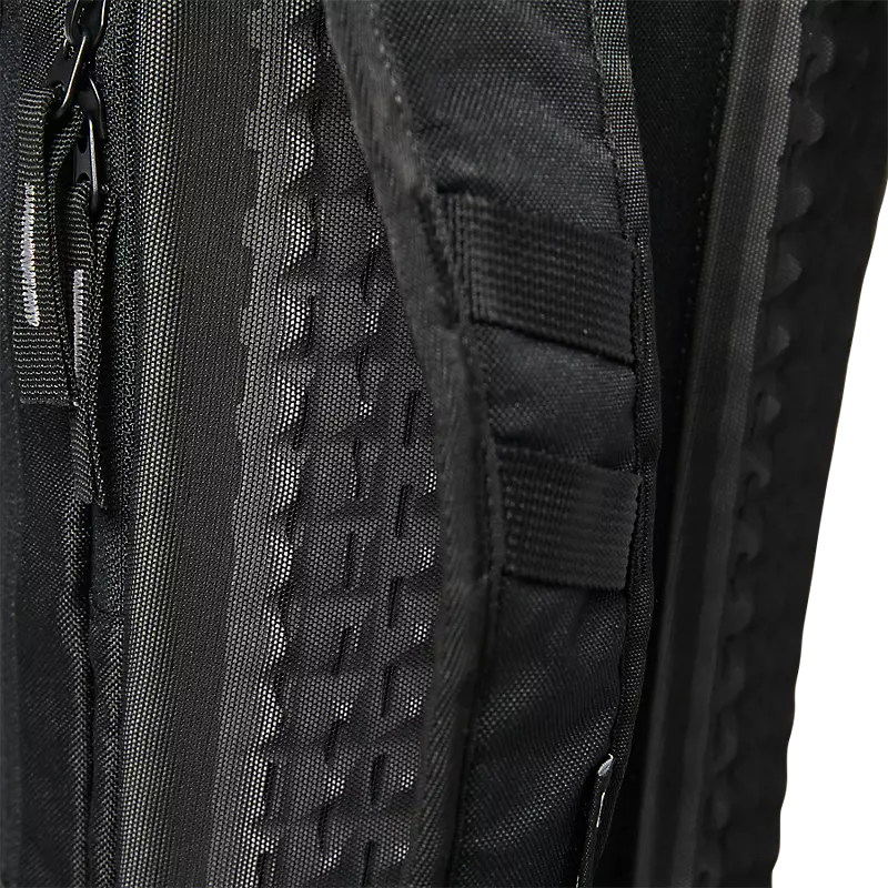 Fox Apparel Fox Utility 12 Liter Hydration Pack 28407-001-OS 191972604034 Jorgensen Powersports